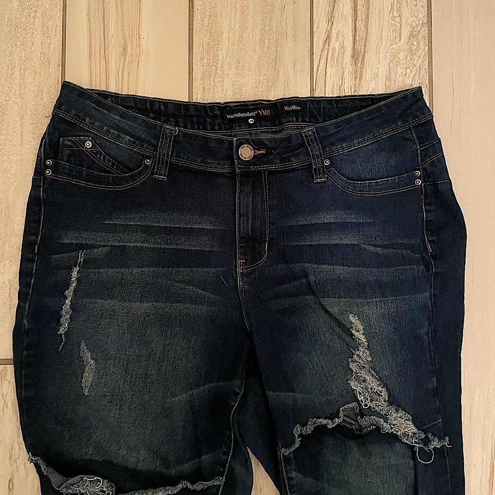 ‼️Coming Soon‼️ Jeans - Picture 2 of 8